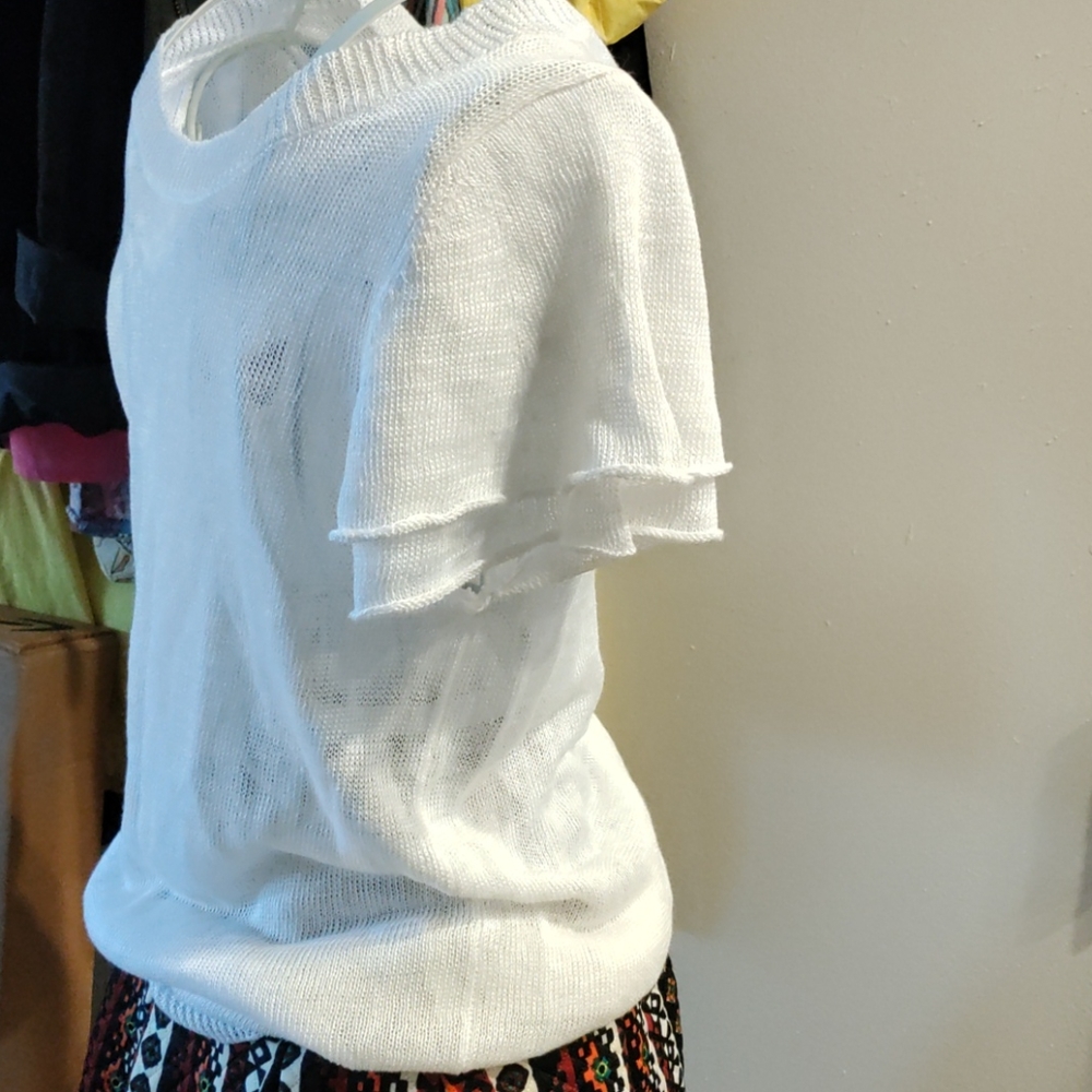 100% Linen Light Flutter Sleeve Sweater XS by Acrobat